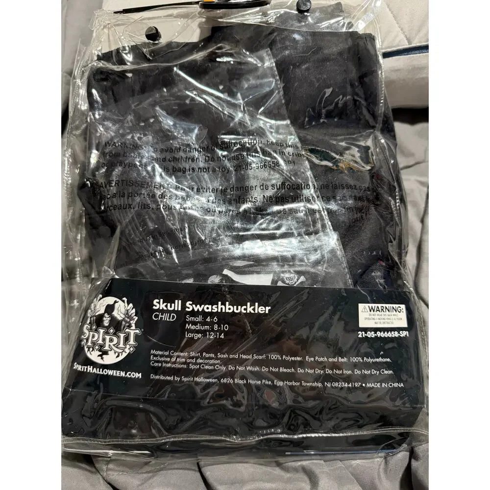 New Spirit Halloween Skull Swashbuckler Costume Boys Size Small 4-6 Black - Picture 6 of 6